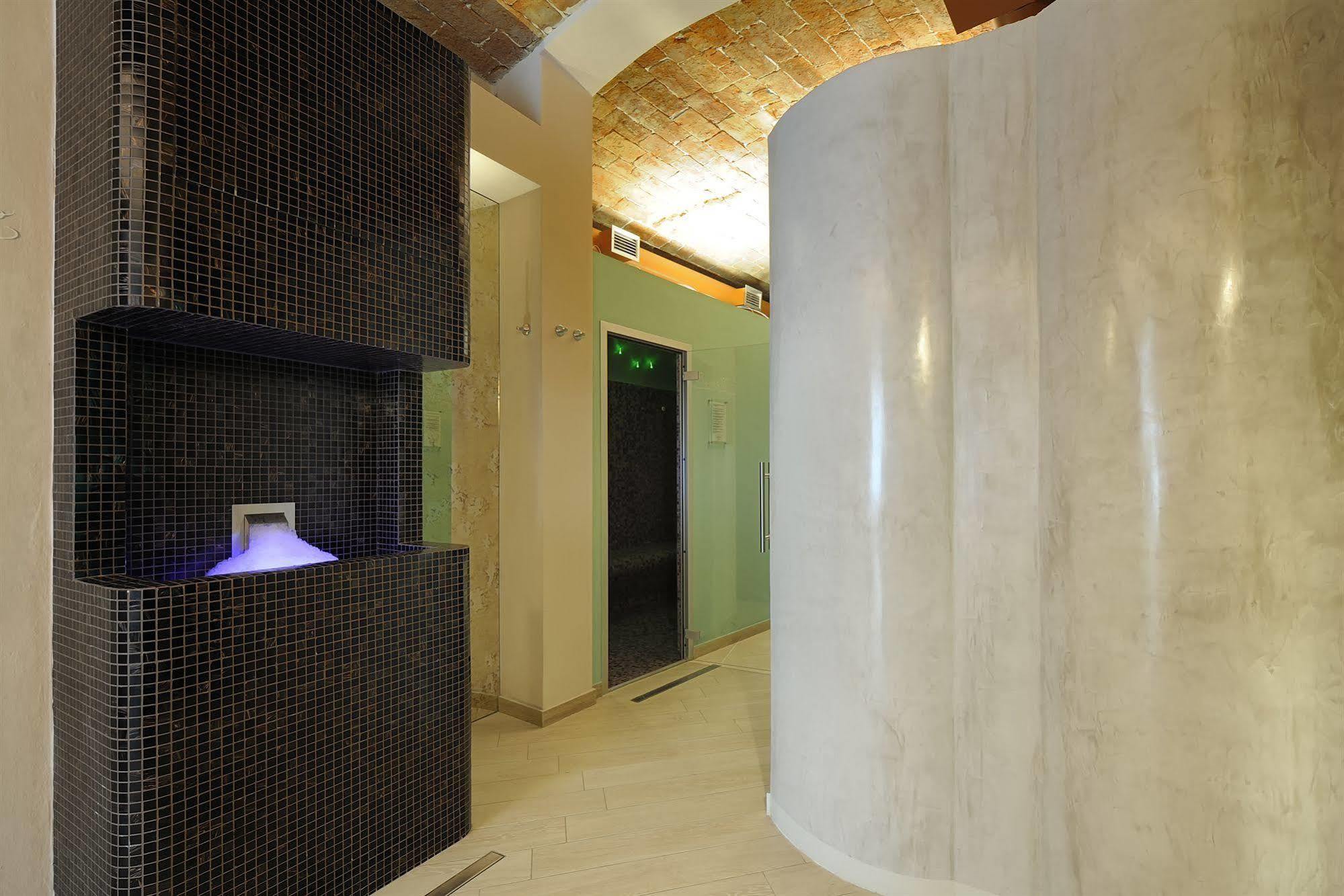Hotel Bertusi
