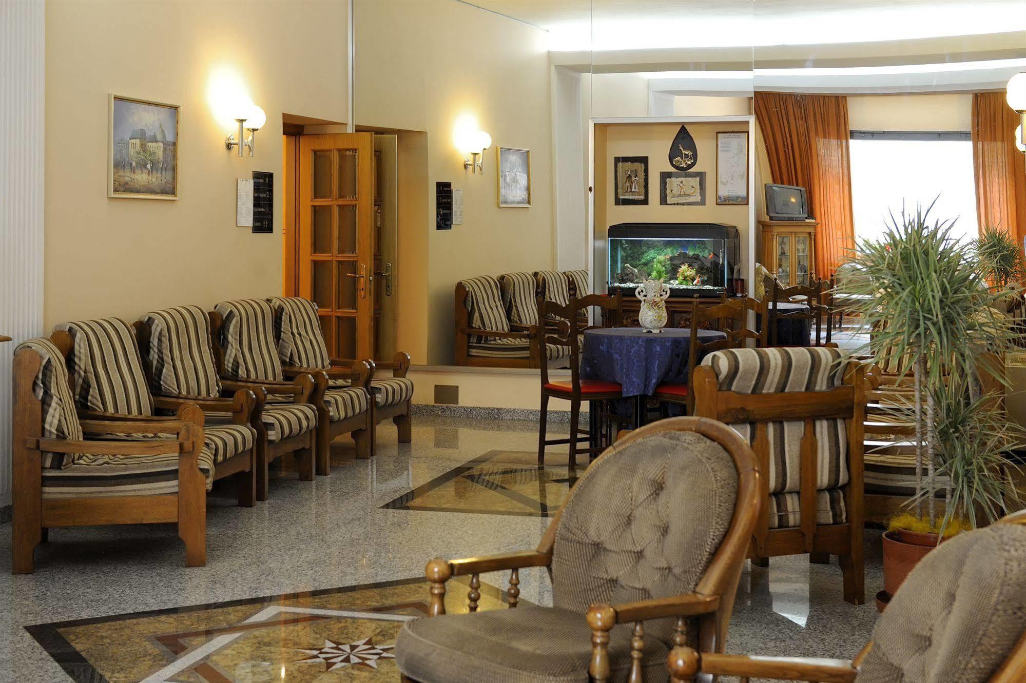 Hotel Bertusi 3*